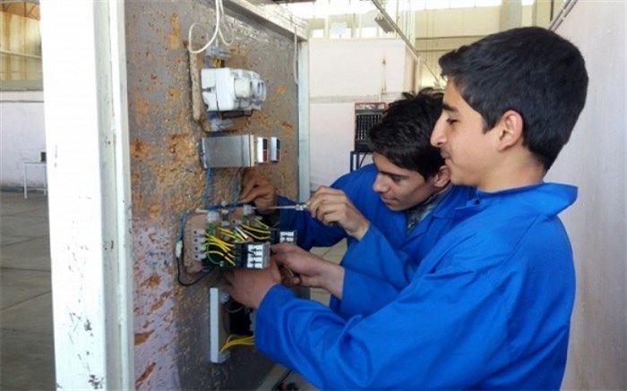 جایگاه رشته‌های فنی‌و‌حرفه‌ای در اشتغال‌زایی