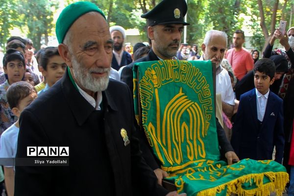 عطر رضوی در کانون سلمان