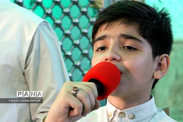 محفل شعر آیینی امام رضایی در امامزاده حضرتین