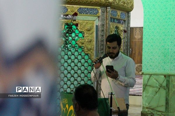 محفل شعر آیینی امام رضایی در امامزاده حضرتین