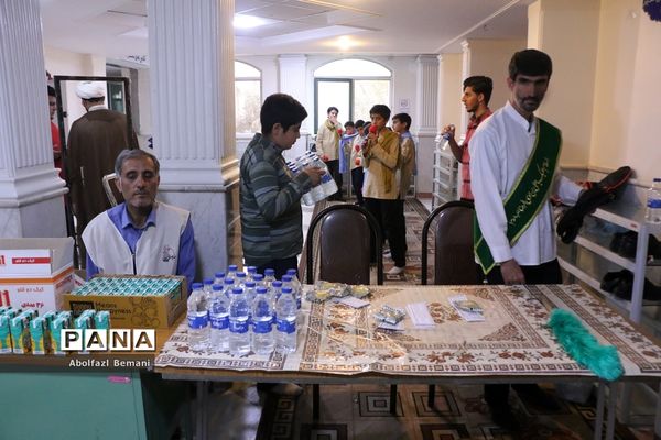 همایش «عهد میثاق با ولایت» خادمیاران رضوی عرصه تعلیم و تربیت در قم