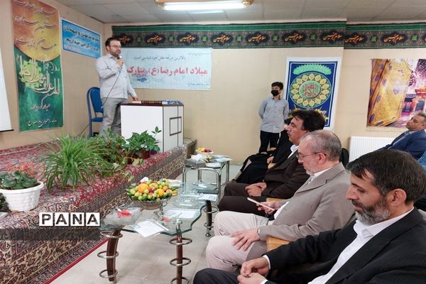 جشن میلاد امام هشتم در مدرسه امام رضا (ع)
