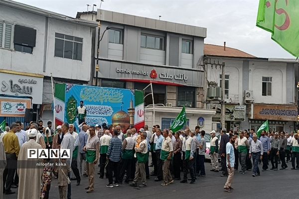 کاروان شادی به‌مناسبت ولادت امام رضا(ع) در قائمشهر