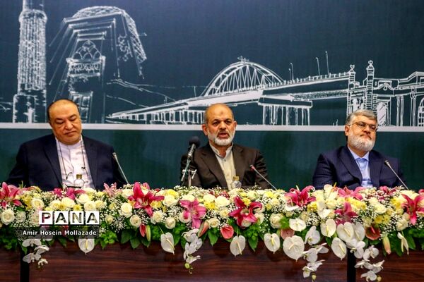 نخستین نشست استانداران مرزی جمهوری اسلامی ایران و اقلیم کردستان عراق در ارومیه