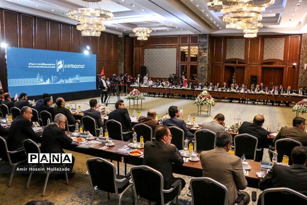 نخستین نشست استانداران مرزی جمهوری اسلامی ایران و اقلیم کردستان عراق در ارومیه