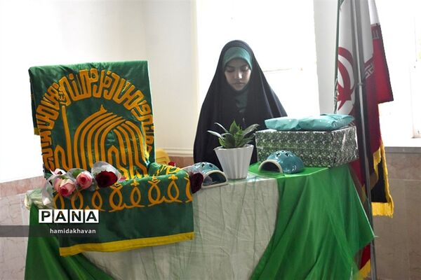 حضور خدام حرم رضوی درهنرستان کارو دانش الزهرای بهاباد