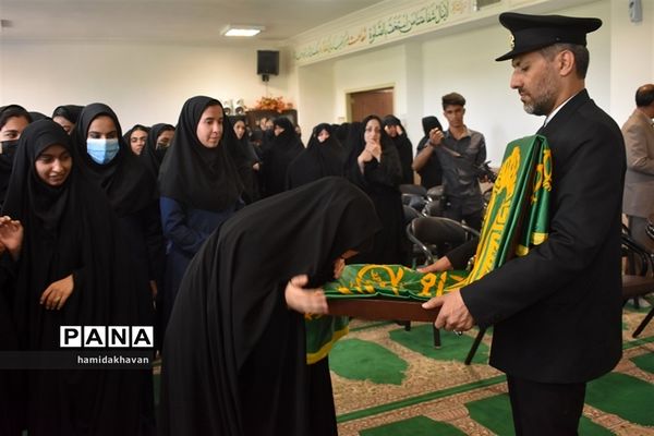 حضور خدام حرم رضوی درهنرستان کارو دانش الزهرای بهاباد