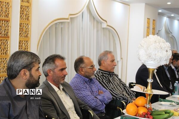 تجلیل از خیرین نیک‌اندیش منطقه جوادآباد