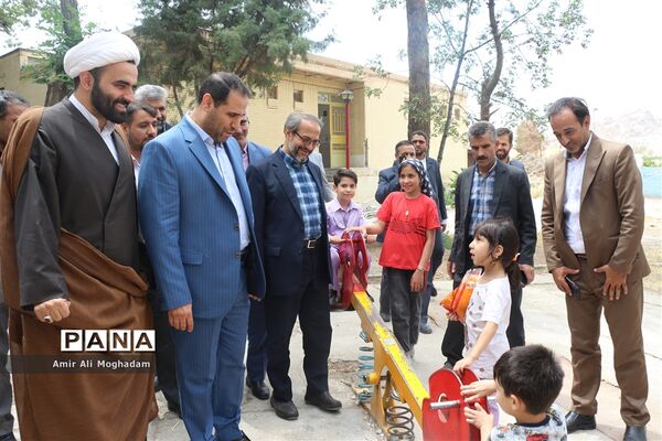 هم اندیشی وزیر آموزش و پرورش با دانش‌آموزان