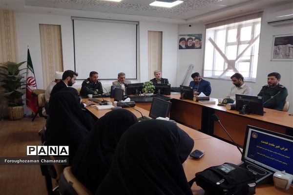 آیین تکریم و معارفه فرمانده حوزه ۱۷ دانش‌آموزی آموزش و پرورش ناحیه ۶ مشهد