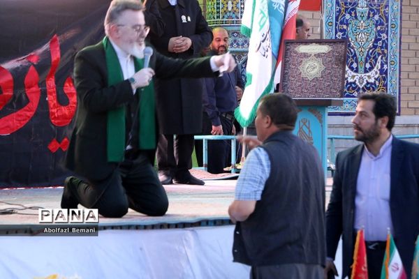 همایش طلایه‌داران احداث صحن و شبستان بانوی صبور کربلا