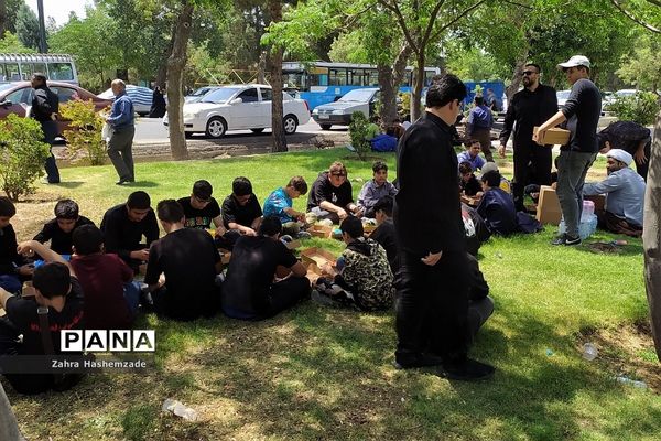 سالروز ارتحال بنیانگذار کبیر نظام مقدس جمهوری اسلامی، در مرقد مطهر حضرت امام خمینی(ره)