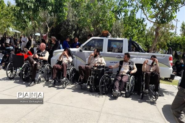 حضور دانش‌آموزان پاکدشت در مراسم رحلت امام‌خمینی (ره)
