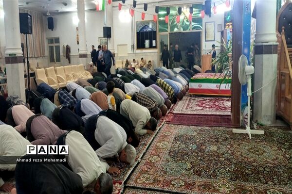 مراسم ارتحال امام خمینی(ره) و یادواره ۴۶ شهید محله‌ مسجد امام رضا(ع) در کاشمر