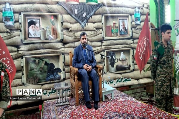مراسم ارتحال امام خمینی(ره) و یادواره ۴۶ شهید محله‌ مسجد امام رضا(ع) در کاشمر
