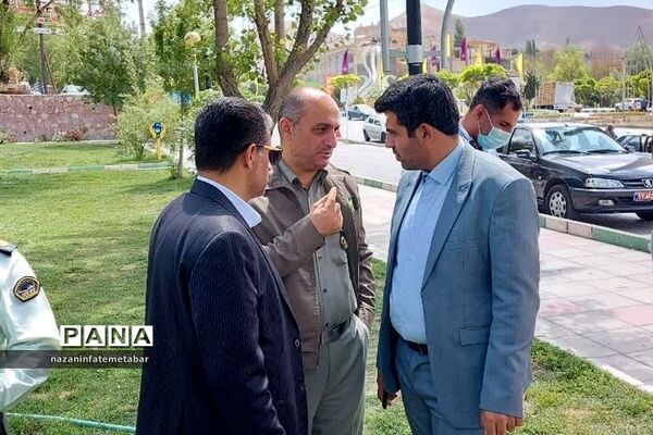 برگزاری پویش مردمی پاکسازی محیط‌زیست در پارک امیری فیروزکوهی شهرستان فیروزکوه