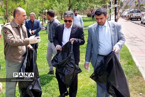 برگزاری پویش مردمی پاکسازی محیط‌زیست در پارک امیری فیروزکوهی شهرستان فیروزکوه