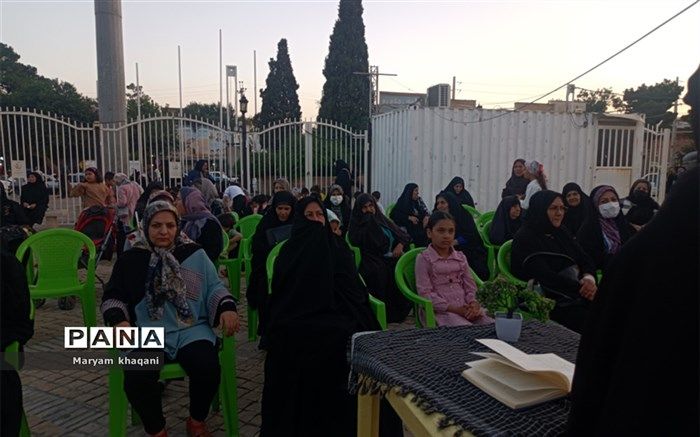 بزرگداشت سالگرد ارتحال  امام خمینی (ره) در حرم مطهر حضرت سید علا الدین  حسین ابن موسی کاظم در شیراز