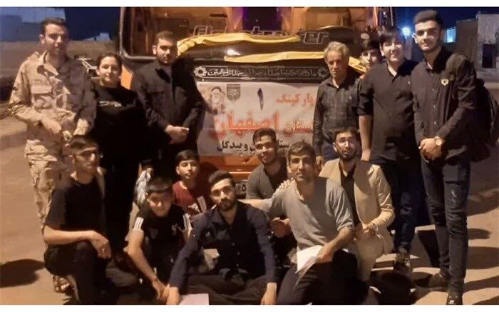 پانصد زائر آران و بیدگلی به مرقد امام راحل(ره) اعزام شدند