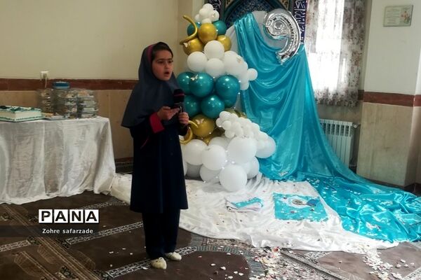 جشن تکلیف در دبستان برکت آبعلی رودهن در پایان سال تحصیلی