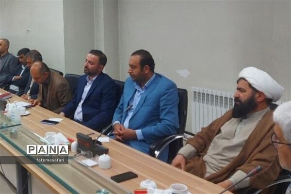 نشست شورای هماهنگی مبارزه با مواد مخدر در شهرستان فیروزکوه