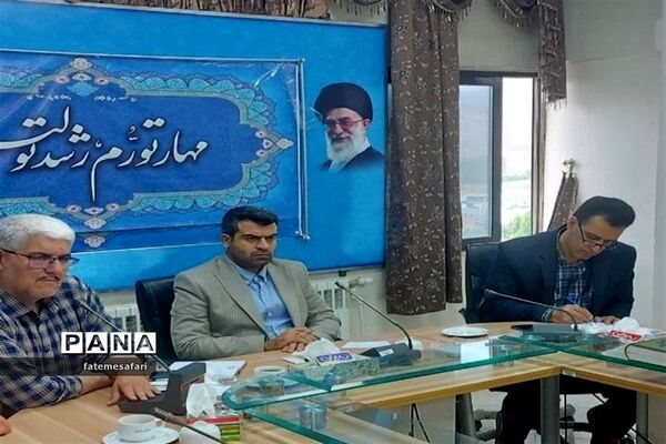 نشست شورای هماهنگی مبارزه با مواد مخدر در شهرستان فیروزکوه