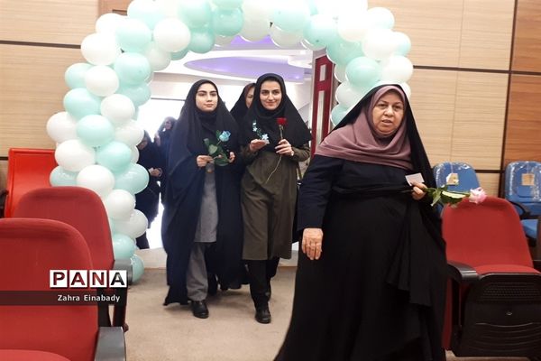 برگزاری همایش معماران خشت اول در ملارد