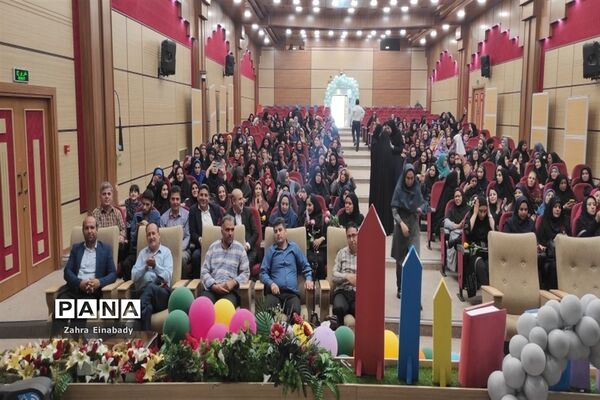 برگزاری همایش معماران خشت اول در ملارد