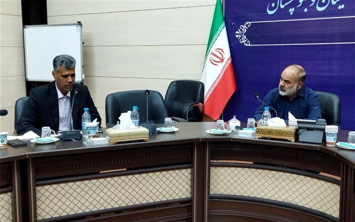 گفتار، عمل و حتی نگاه معلمان در شکل‌گیری شخصیت دانش‌آموزان تاثیرگذار است