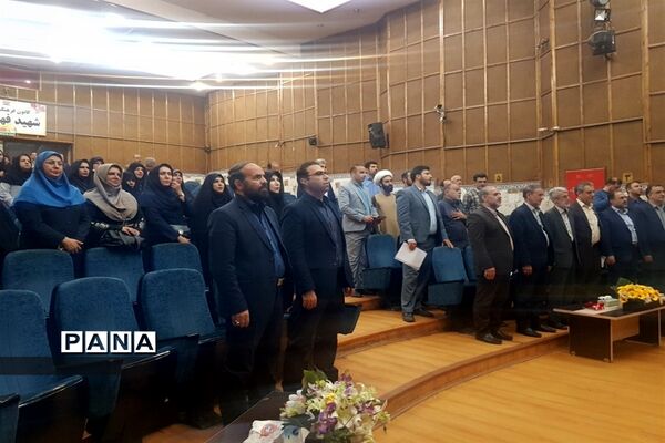 برگزاری یادواره 93 معلم شهید استان البرز