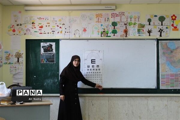 سنجش دانش‌‍آموزان برای ورود به دبستان در شهر جوادآباد