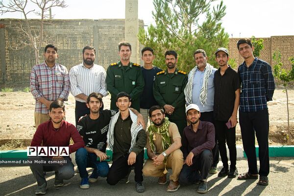 برگزاری اردوی جهادی «دو جبهه یک جهاد» بسیج دانشجویی دانشگاه فرهنگیان یزد در شهرستان خاتم