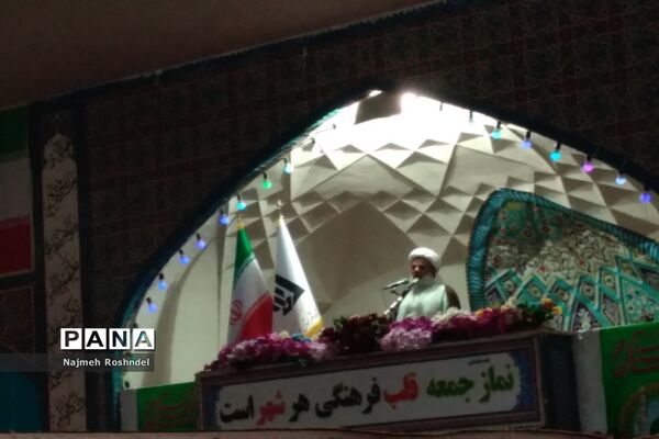 حضور گسترده مردم بیرجند در میعادگاه نماز جمعه