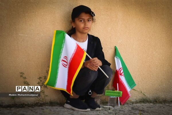 دیدار پرشکوه مردم شهرستان چاراویماق با رییس‌جمهوری