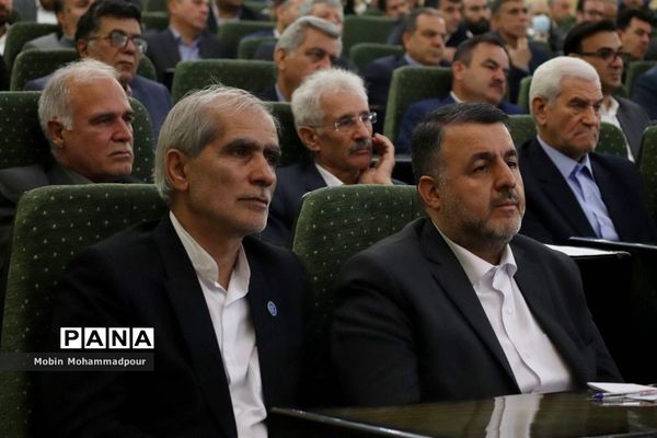 نشست شورای برنامه‌ریزی و توسعه آذربایجان شرقی