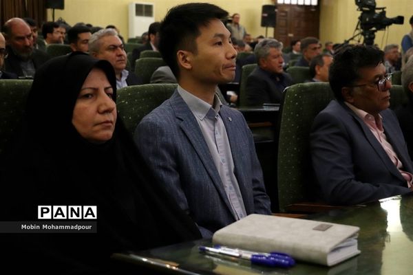 نشست شورای برنامه‌ریزی و توسعه آذربایجان شرقی