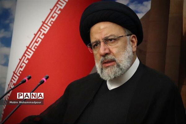 نشست خبری رئیس‌جمهوری در تبریز