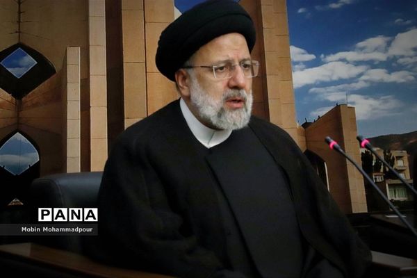 نشست خبری رئیس‌جمهوری در تبریز