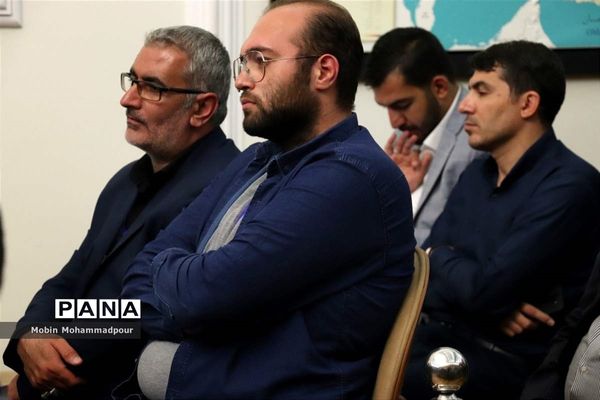 نشست خبری رئیس‌جمهوری در تبریز