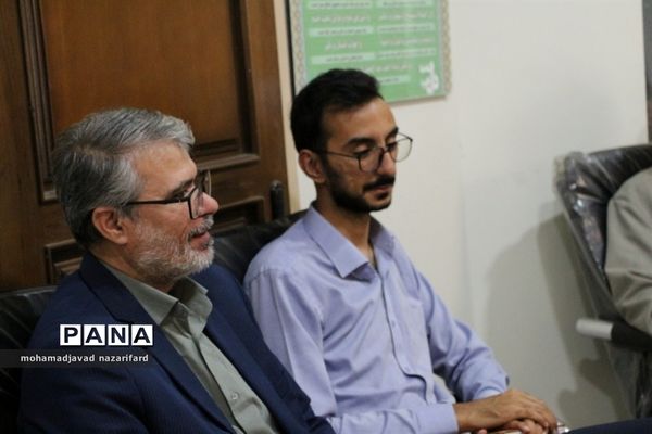 امضای تفاهم‌نامه همکاری بین سازمان دانش‌آموزی ‌و ستاد اقامه نماز خراسان‌ رضوی