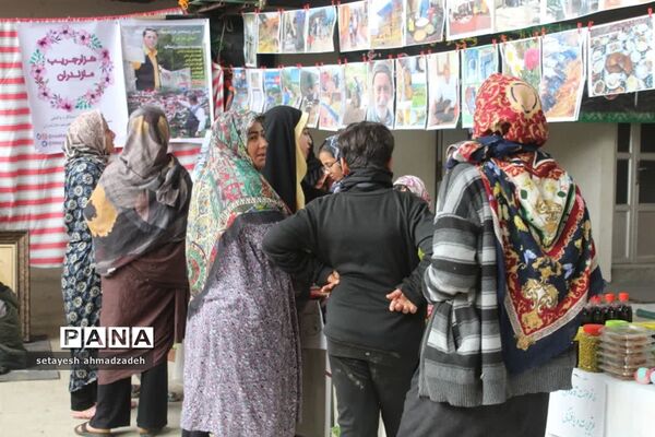 نمایشگاه صنایع‌ دستی در گلوگاه