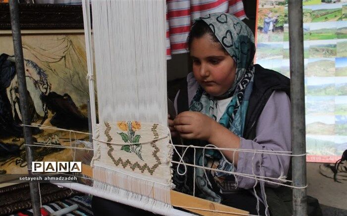 نمایشگاه صنایع‌دستی در گلوگاه/فیلم