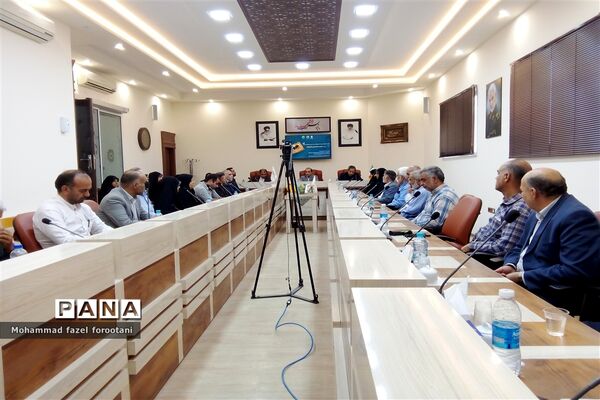 نشست هم‌اندیشی با کانون‌های خدمت رضوی خراسان جنوبی