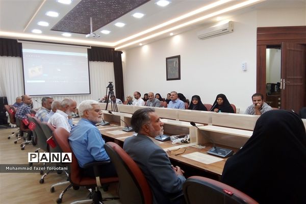 نشست هم‌اندیشی با کانون‌های خدمت رضوی خراسان جنوبی