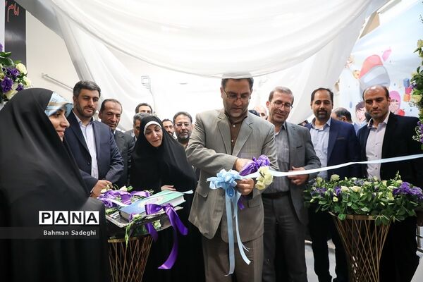 نمایشگاه دستاوردهای توانمندی دانش‌آموزان و معلمان شهر تهران