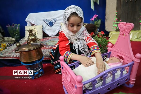 نمایشگاه دستاوردهای توانمندی دانش‌آموزان و معلمان شهر تهران