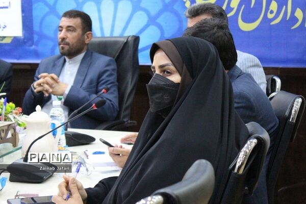جلسه غنی‌سازی فعالیت‌های اوقات فراغت تابستانی استان بوشهر