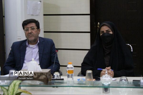 جلسه غنی‌سازی فعالیت‌های اوقات فراغت تابستانی استان بوشهر