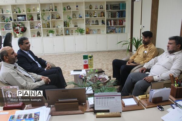 جلسه هم‌اندیشی مسئولان بسیج فرهنگیان با معاونت پرورشی و فرهنگی اداره‌کل آموزش و پرورش استان بوشهر