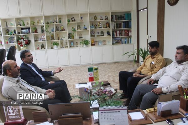 جلسه هم‌اندیشی مسئولان بسیج فرهنگیان با معاونت پرورشی و فرهنگی اداره‌کل آموزش و پرورش استان بوشهر